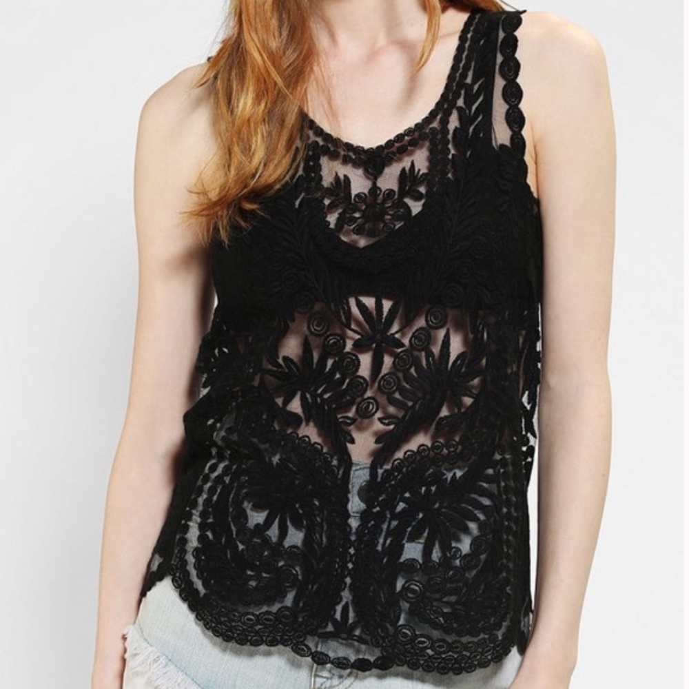 UO Pins & Needles 🖤 Black Sheer Embroidered Lace Tank Top Sz M